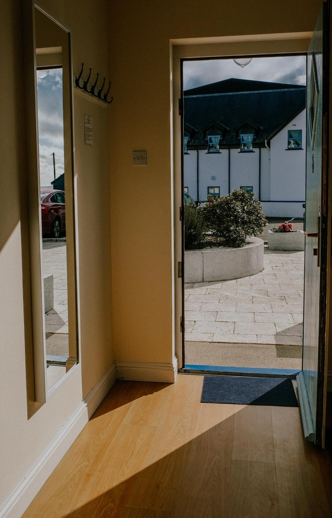 The Wooden House Hotell Kilmore Quay Eksteriør bilde