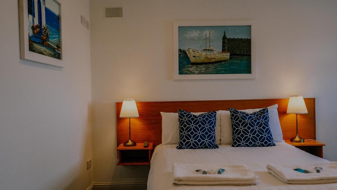 The Wooden House Hotell Kilmore Quay Eksteriør bilde